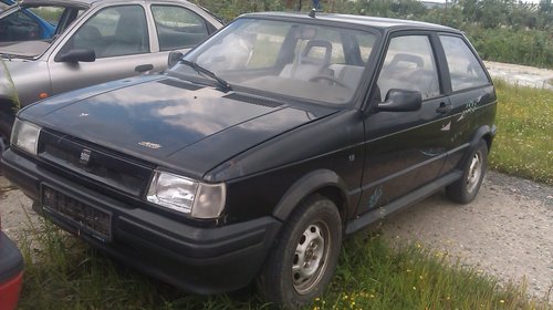 Dezmembrez Seat Ibiza,1991, 1460 benzina, 63 kw