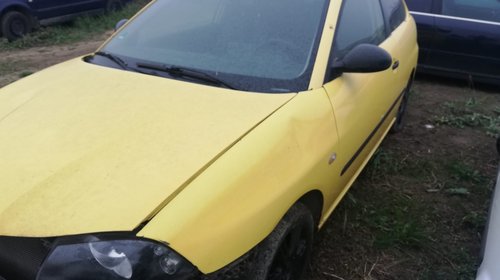 Dezmembrez Seat Ibiza 2005 hatchback 1.2 12v