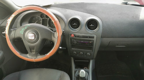 Dezmembrez Seat Ibiza 2006 hatchback 1.4tdi