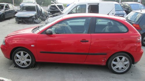 Dezmembrez seat ibiza coupe 1,4i din 2003