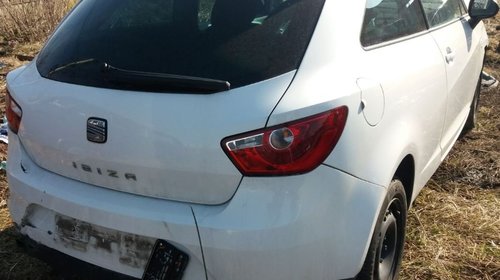 Dezmembrez Seat Ibiza Coupe 1.6TDI an 2010