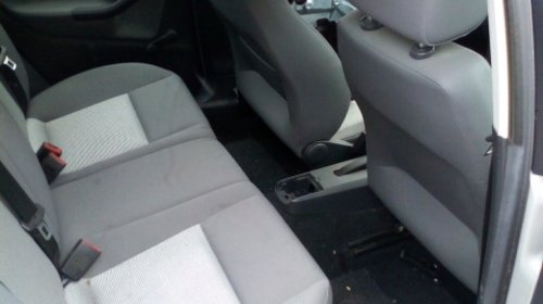 Dezmembrez Seat Ibiza IV ,an 2004