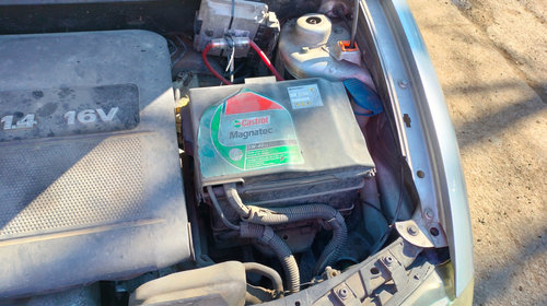 Dezmembrez Seat IBIZA Mk 4 (6L) 2002 - 2009 1.4 16V BBY ( CP: 75, KW: 55, CCM: 1390 ) Benzina