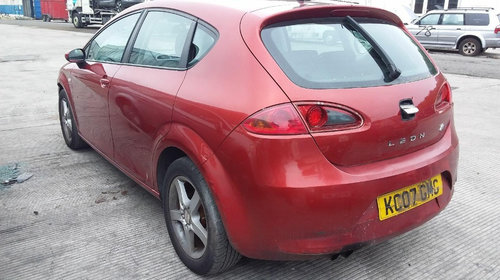 Dezmembrez Seat Leon 2 2007 Hatchback 2.0 TDi