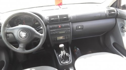 Dezmembrez Seat Leon 2004 HATCHBACK 1.9 TDI