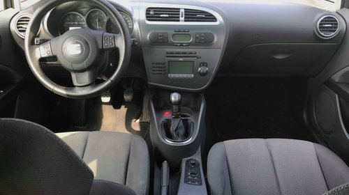 Dezmembrez Seat Leon 2006 Hatchback 1.9 TDI