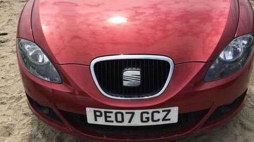 Dezmembrez Seat Leon 2008 hatchback 1.9