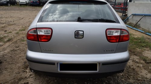 Dezmembrez Seat Leon an 2001 de Anglia