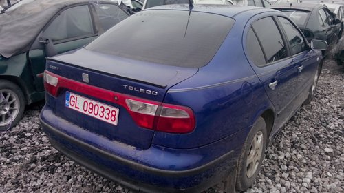 Dezmembrez Seat Toledo 1.6 i 74kw din 2001