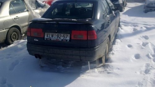 Dezmembrez Seat Toledo 1 8i An 1993