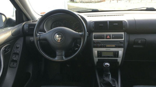 Dezmembrez seat toledo Piese originale de calitate !