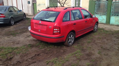 dezmembrez skoda fabia 1.4 16v automatic 2002