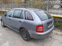 Dezmembrez Skoda Fabia, 1.4 benzina, 50 kw, 2003, break, caroserie