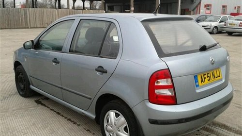 dezmembrez skoda fabia 1.4 benzina din 2002