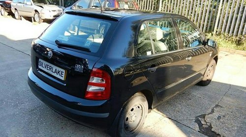 Dezmembrez Skoda Fabia 1.4 mpi