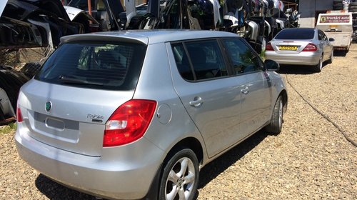 DEZMEMBREZ SKODA FABIA 1.6 TDI COD MOTOR CAY CUTIE VITEZE MANUALA 5+1 AN 2010