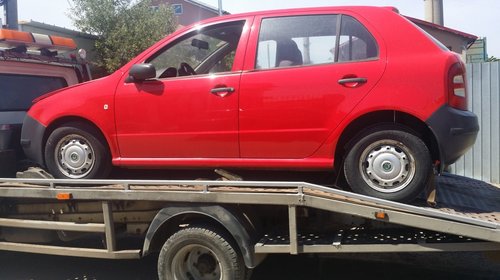 Dezmembrez Skoda Fabia 1 an 2002