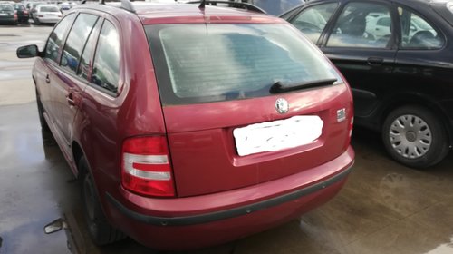 Dezmembrez Skoda Fabia 1 Combi 1.4 Tdi cod motor BNM