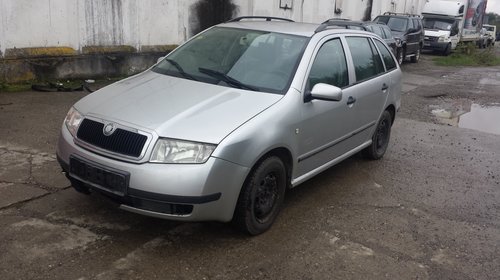 Dezmembrez Skoda Fabia 1