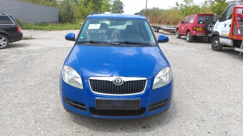 Dezmembrez Skoda Fabia 2