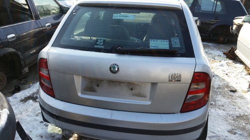 Dezmembrez Skoda Fabia, an 2003, 1.9 tdi