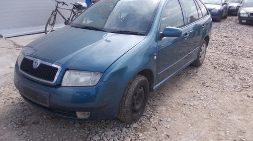 Dezmembrez Skoda Fabia ,an 2004