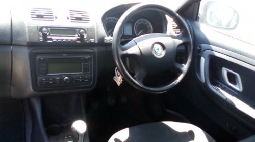 Dezmembrez Skoda Fabia ,an 2007