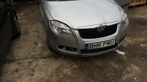 Dezmembrez skoda fabia an 2009 hatchback 1.2 benzina 55.000 km bzg