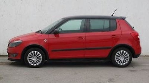 Dezmembrez Skoda Fabia an 2012