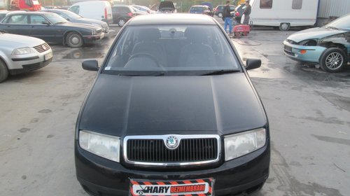 Dezmembrez skoda fabia break 1.4i din 2003