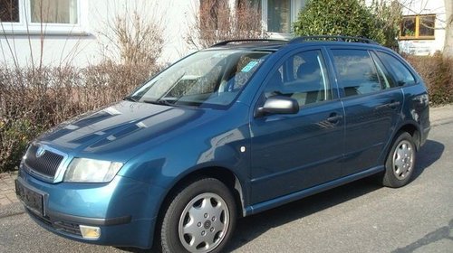 Dezmembrez skoda fabia break an 2003 motor 1,