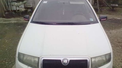 Dezmembrez Skoda Fabia din 2003