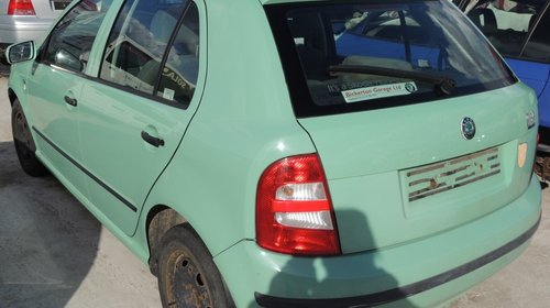 Dezmembrez SKODA FABIA, model masina 2002 Oradea