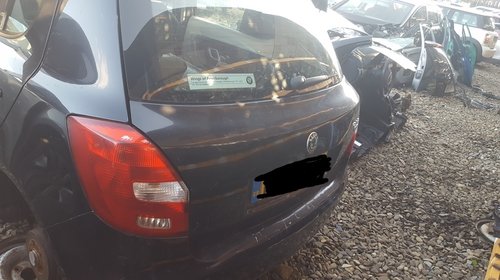 Dezmembrez Skoda Fabia