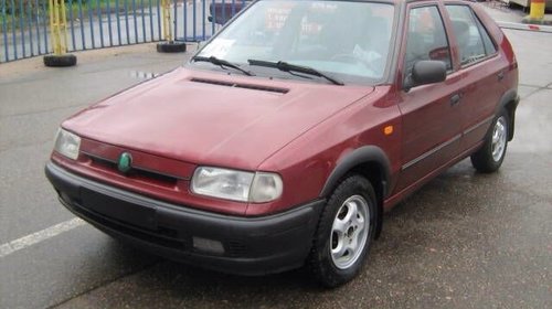 Dezmembrez Skoda Felicia an 1997, 1289 benzin