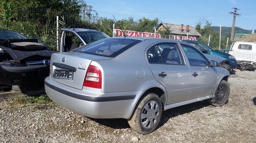 Dezmembrez Skoda Octavia 1, 1.9 tdi, an 2003