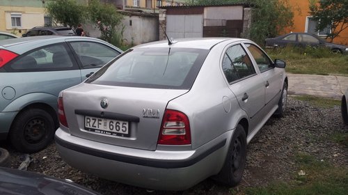 DEZMEMBREZ SKODA OCTAVIA 1.4 BENZINA, AN 2000