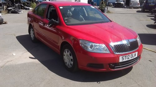 DEZMEMBREZ SKODA OCTAVIA 1.6 TDI 2012