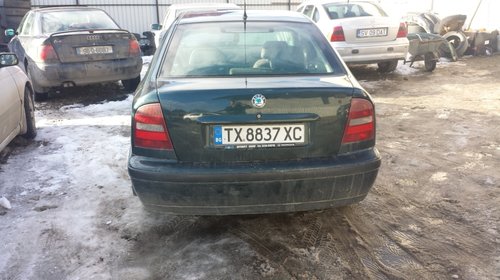 Dezmembrez Skoda Octavia 1.9 TDI,an 2000