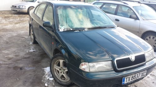 Dezmembrez Skoda Octavia 1.9 TDI,an 2000