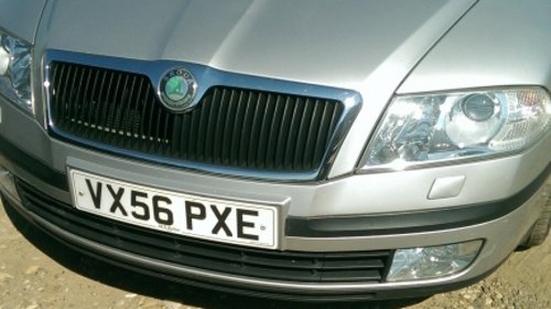 Dezmembrez skoda octavia 2 2.0 tdi tip bkd an