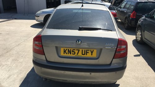 Dezmembrez Skoda Octavia 2 2.0TDI BKD