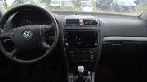 Dezmembrez Skoda Octavia 2 2008 Sedan 1.8