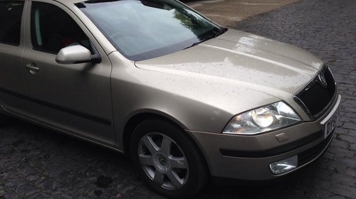 Dezmembrez Skoda Octavia 2 an 2005 1.9 BKC