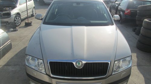 Dezmembrez skoda octavia 2 berlina 1.9 tdi di