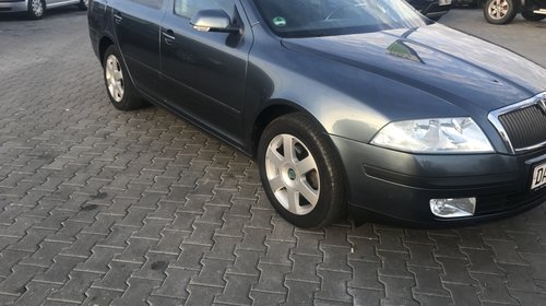 Dezmembrez Skoda Octavia 2 BKD 2.0 TDi 2005