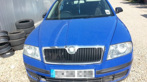 Dezmembrez Skoda Octavia 2 combi 1.9 cod BXE