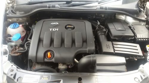 Dezmembrez skoda octavia 2 combi 2.0 tdi bkd 140 cai