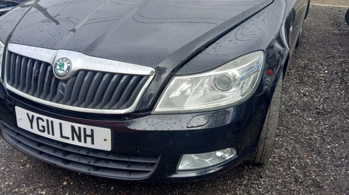 Dezmembrez skoda octavia 2 facelift break 2L 