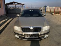 Dezmembrez Skoda Octavia 2